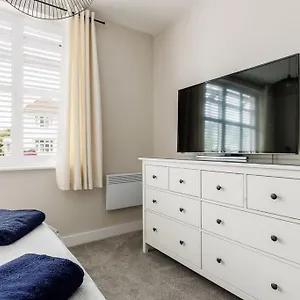 Modern 2 Bed, Cliff & Parking, F6 Bournemouth