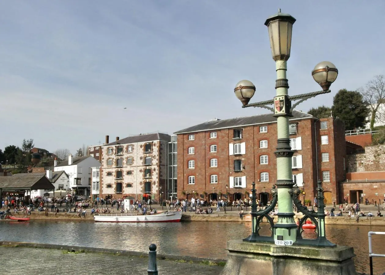 Half Price Offer - Exeter City Apartment
