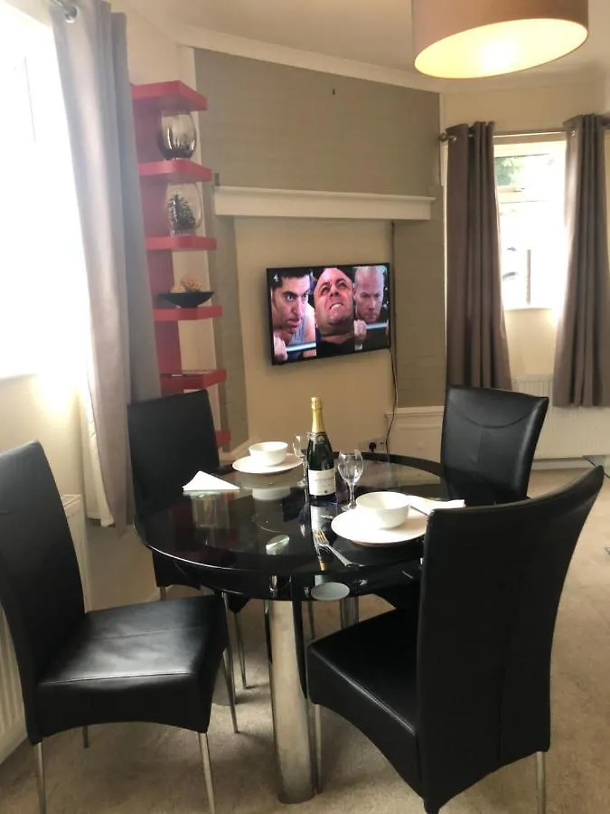 Half Price Offer - Exeter City Apartment